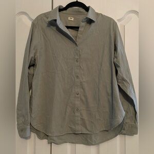 Uniqlo Heather Gray Shirt